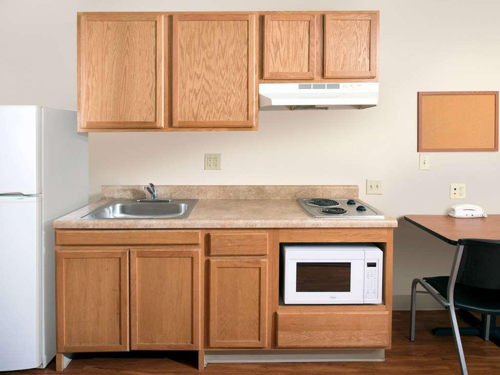 Extended Stay America Select Suites - Wichita - North 部屋 写真