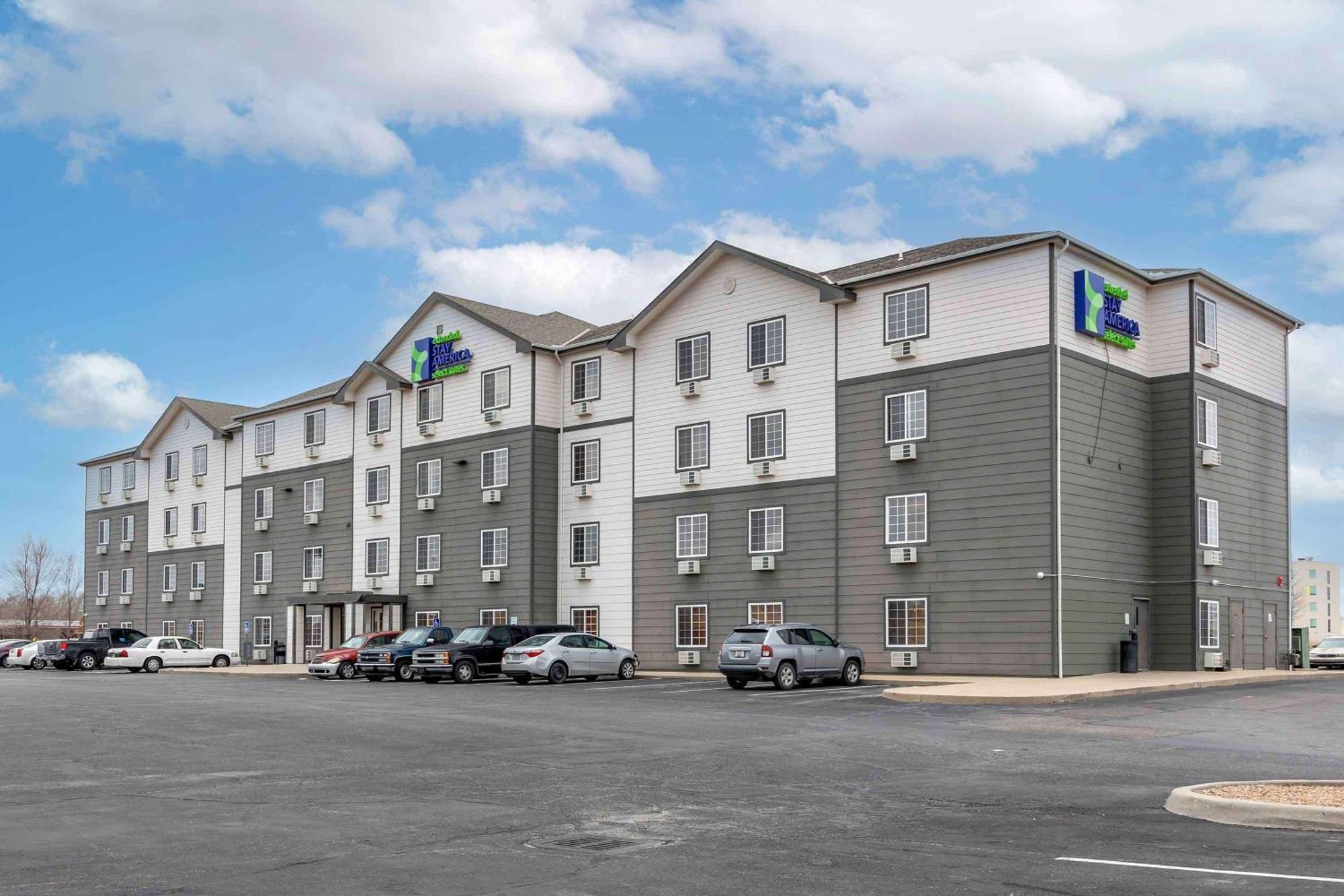 Extended Stay America Select Suites - Wichita - North エクステリア 写真